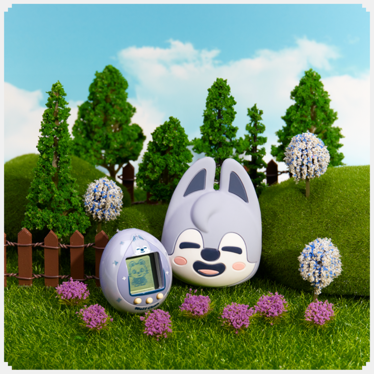 Stray Kids - SKZOO TAMAGOTCHI & CASE SET
