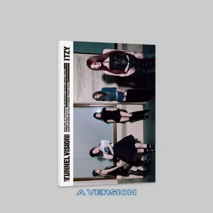 ITZY - [TUNNEL VISION] Photobook Ver.